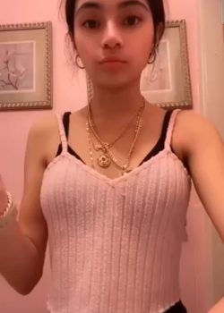 Flaquita preciosa filtrada por su novio 9